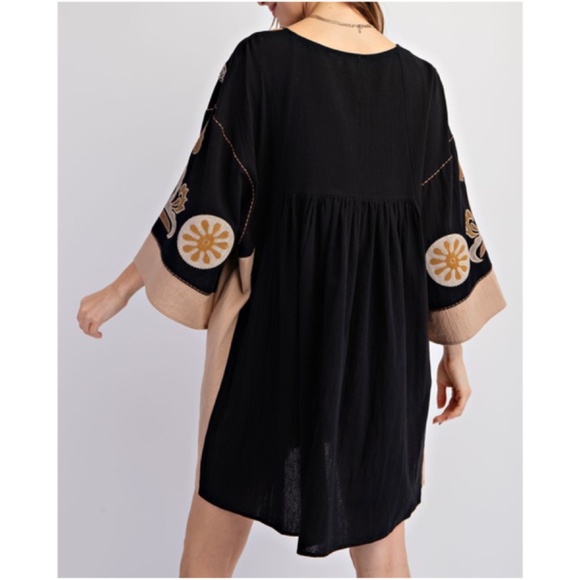 Easel Boho Cotton Floral Embroidered V neck Pockets Oversized Dress - Picture 3 of 3
